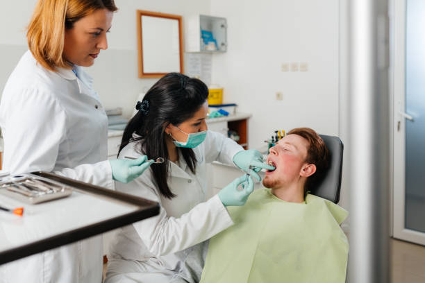 Best Weekend Emergency Dentist in Hayfork, CA
